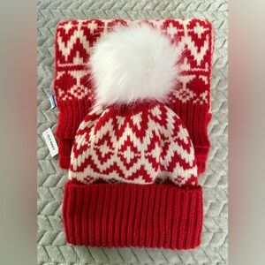 NWT Old Navy Winter Beanie and Scarf Set